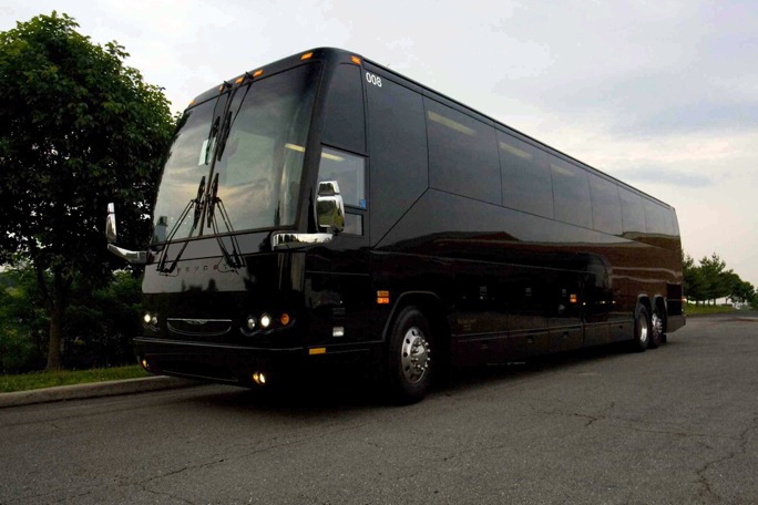 Fort Lauderdale 50 Passenger Charter Bus