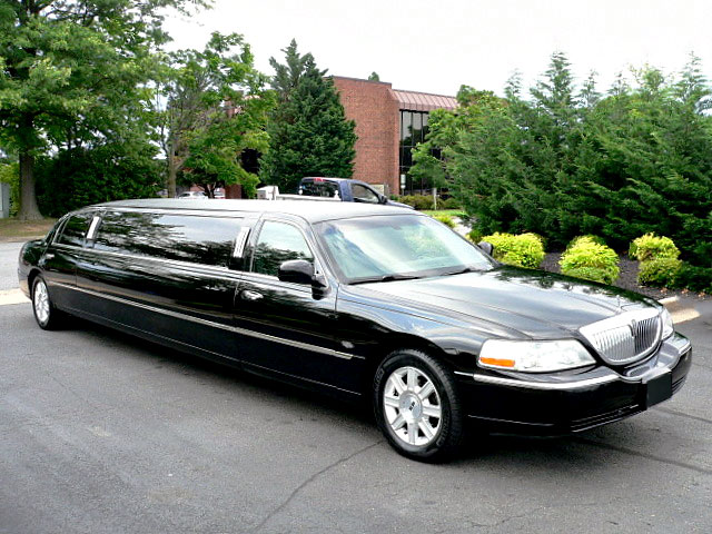 Fort Lauderdale 8 Passenger Limo